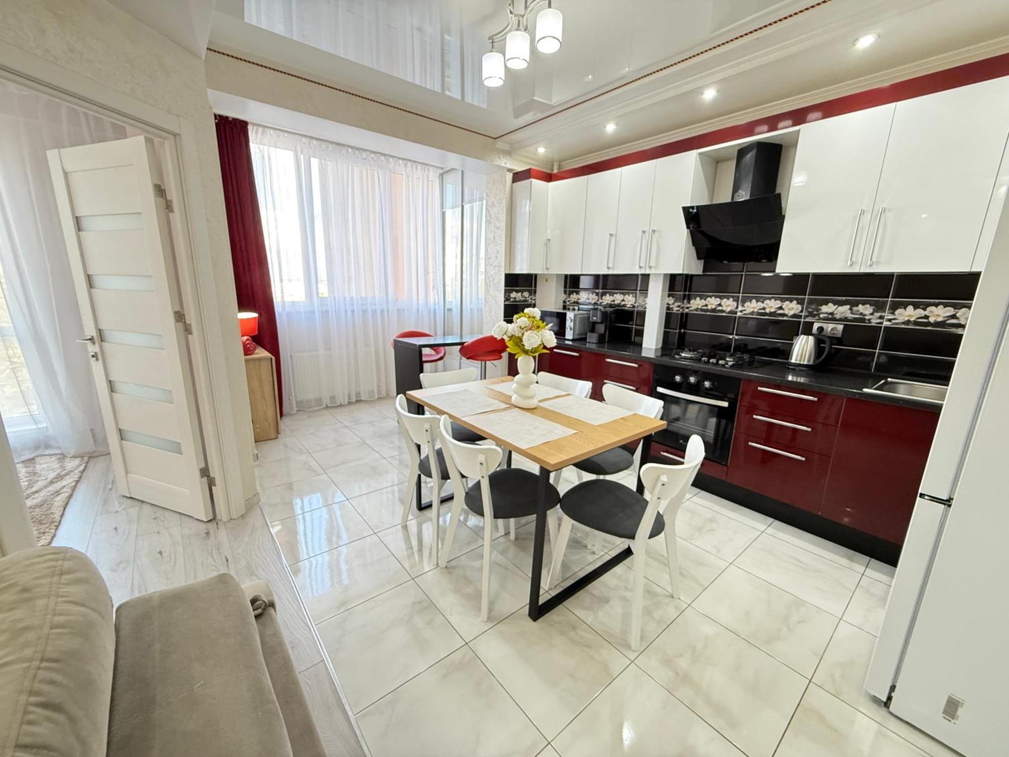 Cozy Two Bedroom Large Apartment Chisinau Eksteriør bilde